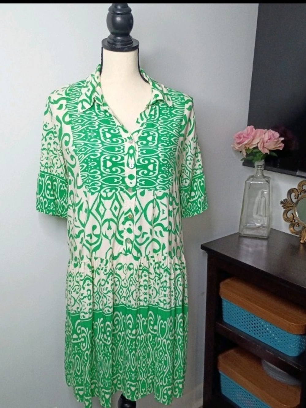 Kiwi Saint Tropez Green and Cream Patterned Button- Front Dress